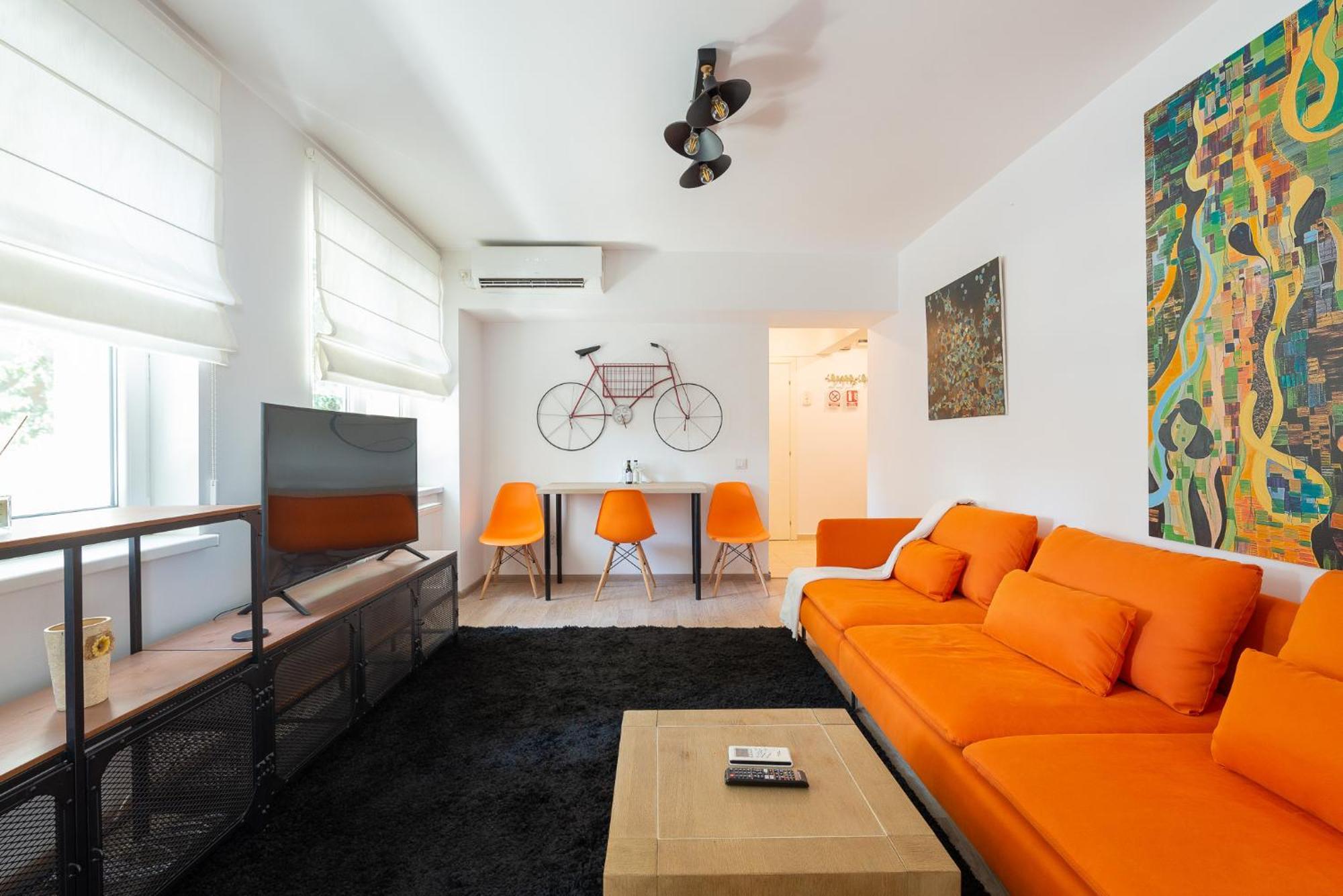City Center-Cozy One Bedroom Apartment Bucureşti Ngoại thất bức ảnh